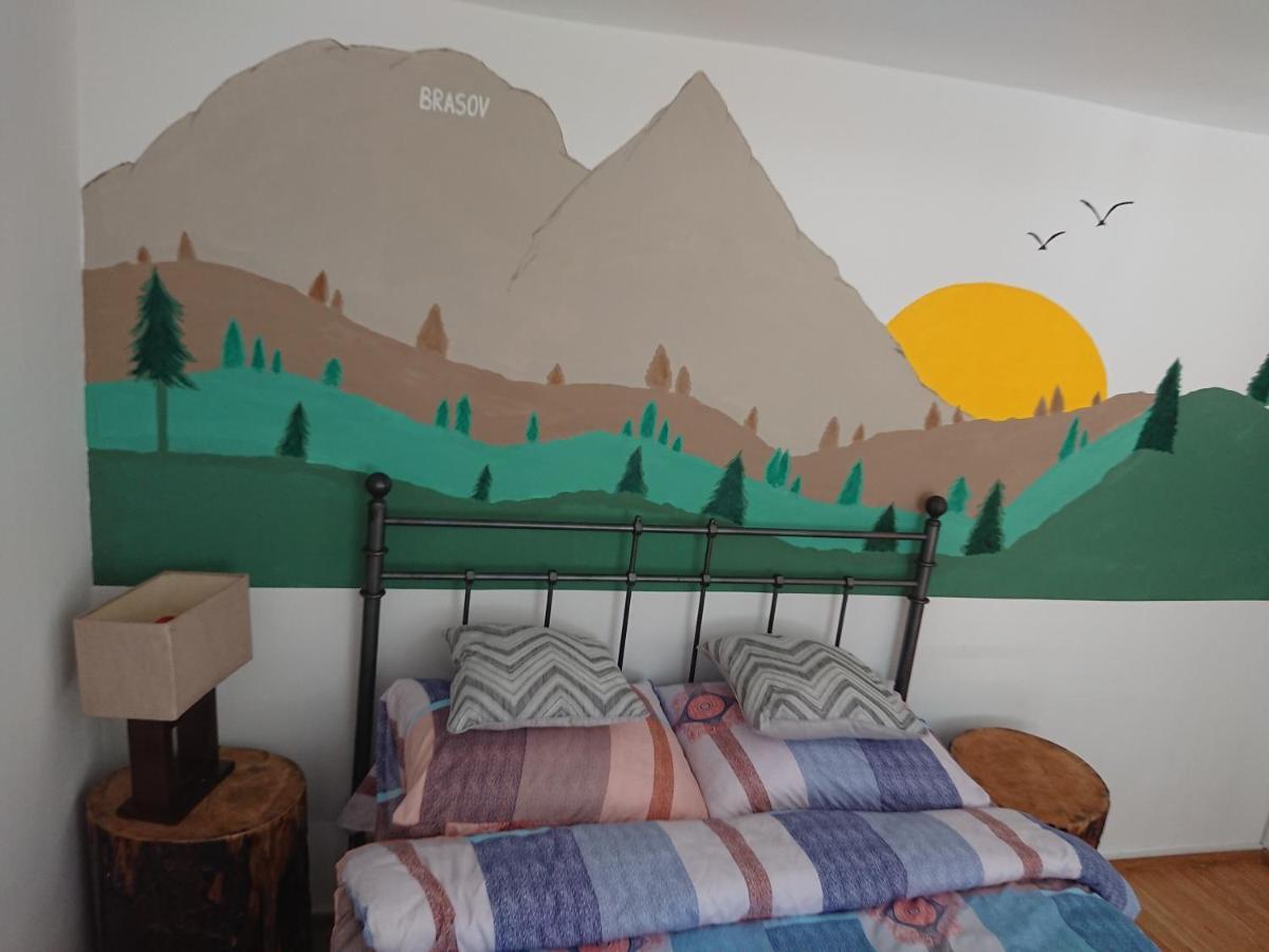 Katy'S Studio Apartment Brasov Bagian luar foto